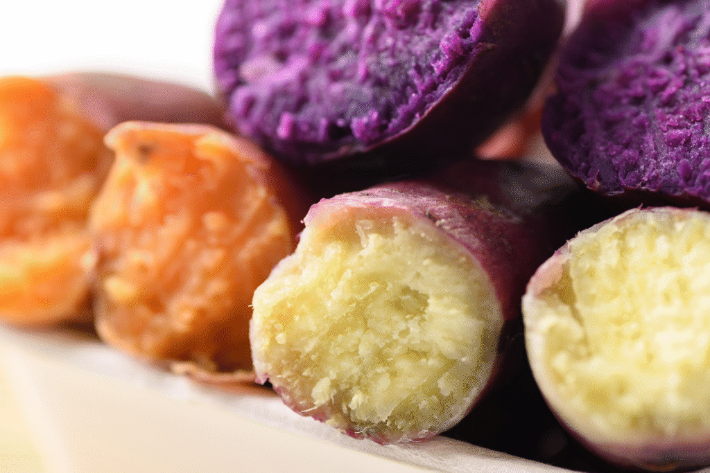 Batata doce roxa, laranja e branca
